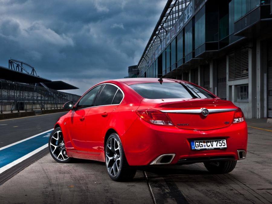  Opel Insignia OPC 2009 года  (фото 14 из 57)